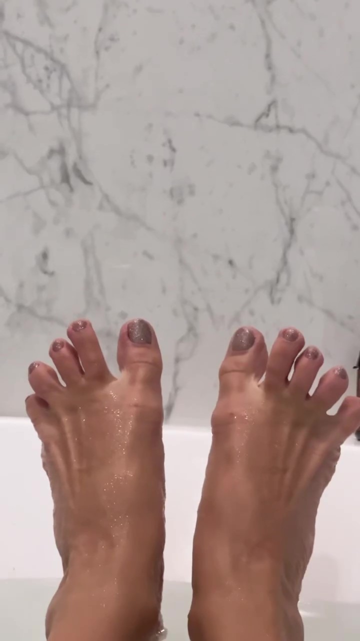 Anastasia Tukmacheva Feet